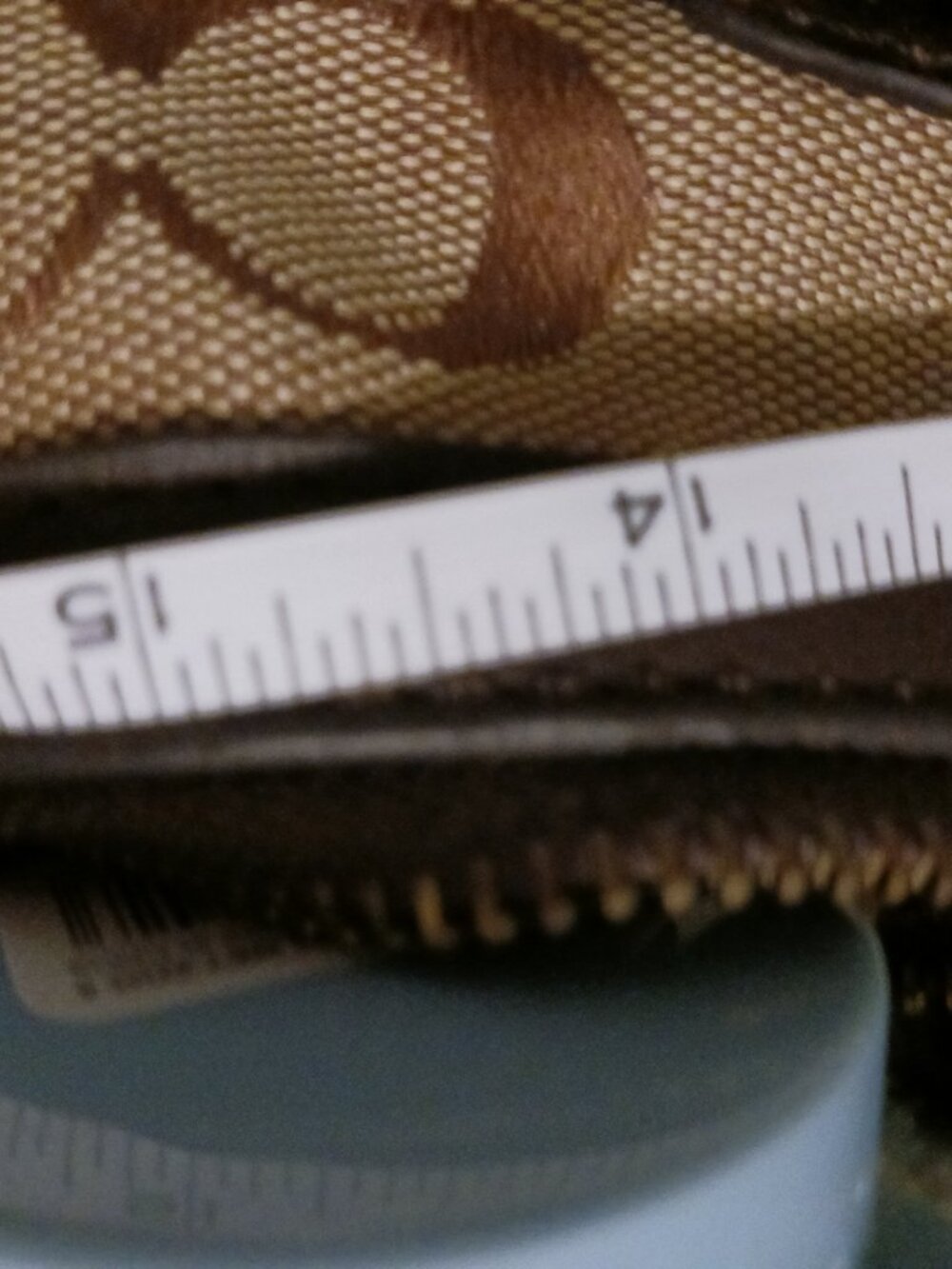 Classic Coach Purse - Picture 4 of 7